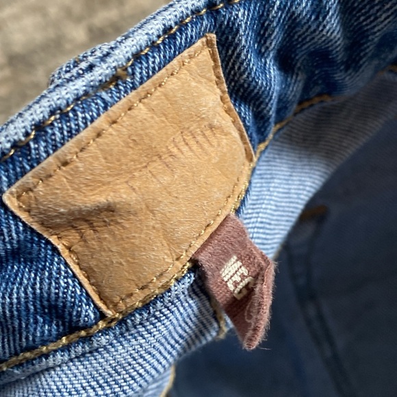 Driftwood Women's Meg Blue Jeans - size 28 - fray hem - Picture 4 of 9